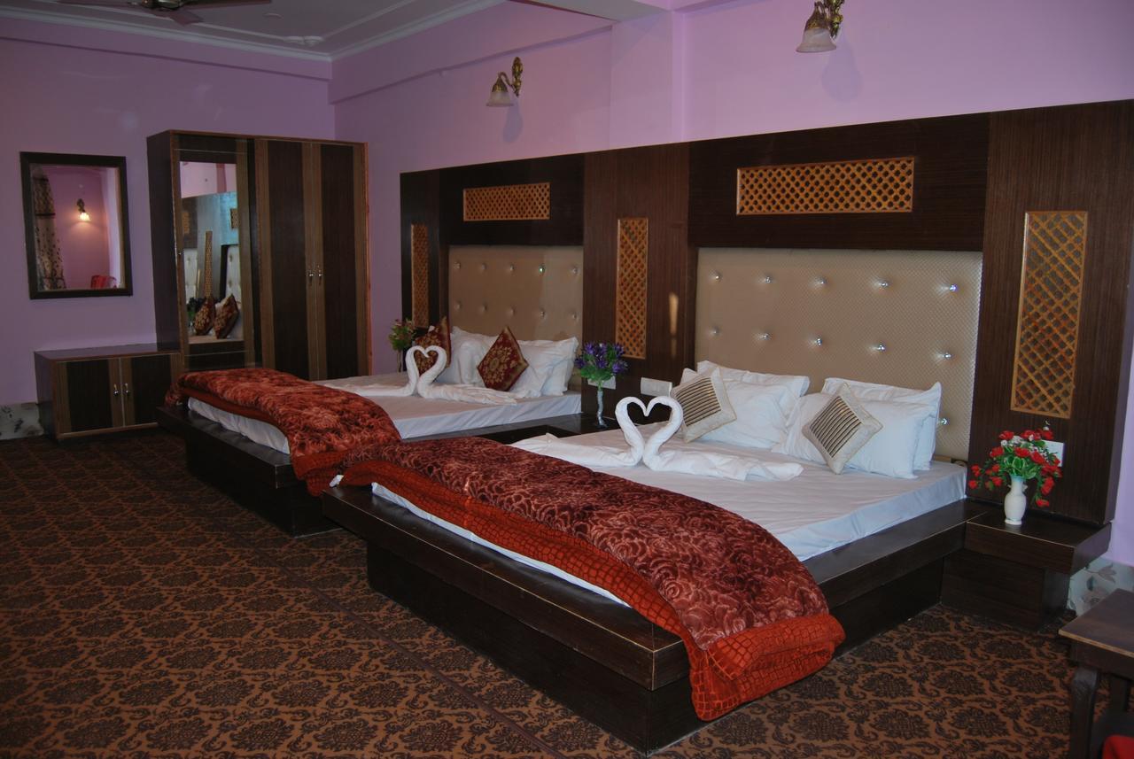Hotel Sobo Central Srīnagar 외부 사진