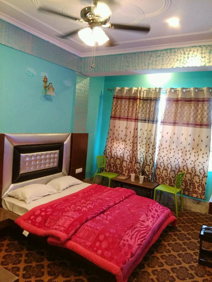 Hotel Sobo Central Srīnagar 외부 사진